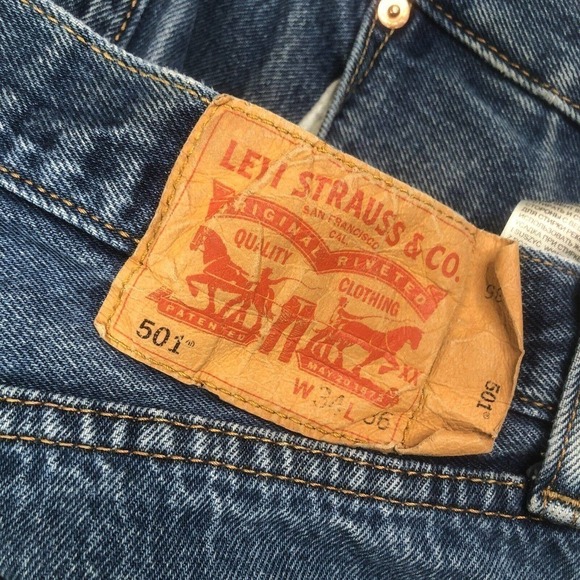 Levis 34 x 36 501 Original Button Fly Straight Classic Wash Denim 31x31 MEAS - Picture 5 of 13